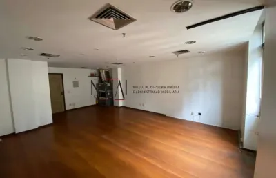 Excelente sala comercial com 39m no coração da cinelândia.
