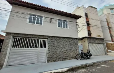 Casa com 4 quartos à venda na Rua da Laguna, Jardim Glória, Juiz de Fora