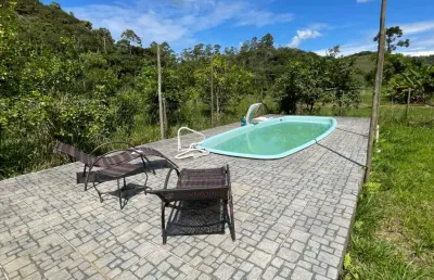 Sitio com 46 mil m² a poucos minutos de juiz de fora