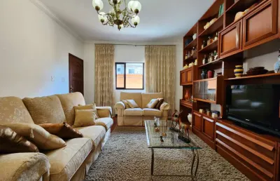 Casa com 2 quartos à venda na Rua General Mário Xavier, Jardim das Laranjeiras, Juiz de Fora