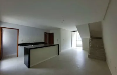Cobertura com 05 quartos, com 03 vagas de garagem, no vale do ipê