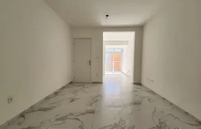 Apartamento de 01 suíte, área externa no aeroporto.
