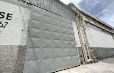 Barracão / Galpão / Depósito para alugar na Rua Saint-Clair de Carvalho, Centro, Juiz de Fora