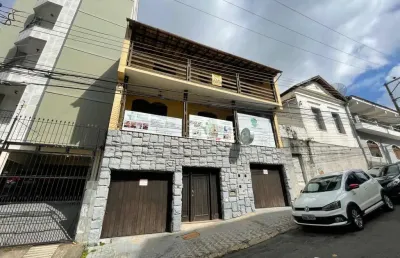 Casa com 5 quartos à venda na Rua Francisco Vale, Centro, Juiz de Fora