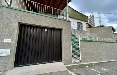 Casa com 3 quartos à venda na Rua Antônio Passarela, São Mateus, Juiz de Fora