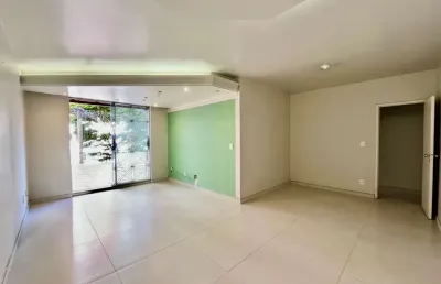 Apartamento com 03 quartos, 01 suíte e área externa enorme na itamar franco