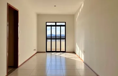 Apartamento de 03 quartos com suíte garagem e elevador no granbery