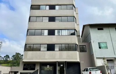 Apartamento de 02 quartos com 01 suíte e vaga de garagem no aeroporto