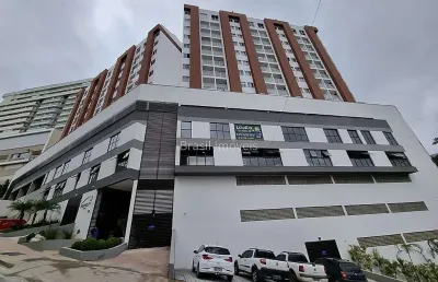 Aluguel - apartamento de 01 quarto mobiliado com área externa, elevador e garagem.