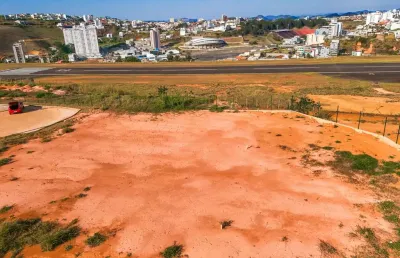 Terreno à venda na Rua das Platinas, Marilândia, Juiz de Fora