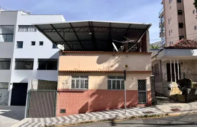 Casa com 5 quartos à venda na Rua Doutor Luiz Antônio Vieira Penna, São Mateus, Juiz de Fora