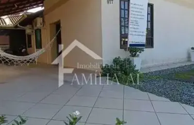 Casa com 3 quartos à venda no Ulysses Guimarães, Joinville 