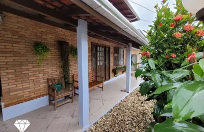 Casa com 5 quartos à venda na Rua Alce, 97, Zé Amândio, Bombinhas