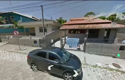 Terreno no centro de bombinhas 742 m².. para investidor..