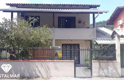 Casa com 4 quartos à venda na Pescada Amarela, 1007, Centro, Bombinhas