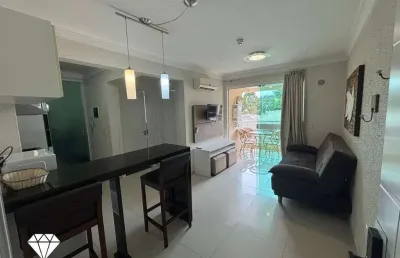 Apartamento segundo piso, frente, condomínio completo, lazer, localização, tranq