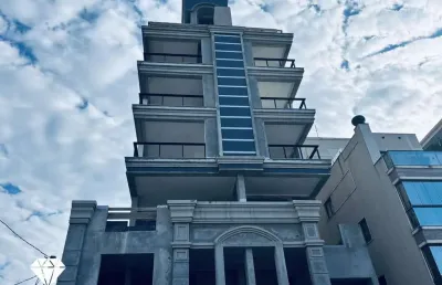 Cobertura exclusiva no beach palace – vista de tirar o fôlego em bombinhas