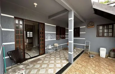 Casa com 3 quartos à venda na eliseu mesquita cardoso, 684, medianeira, osório, 161 m2 por r$ 390.000