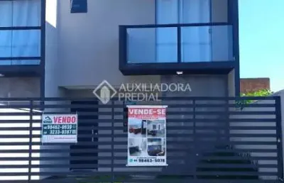 Casa com 2 quartos à venda na servidão manoel machado aguiar, 299, são joão do rio vermelho, florianópolis, 80 m2 por r$ 425.540
