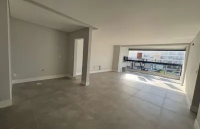 Apartamento com 3 quartos à venda na rua das baleias franca, 35, jurerê, florianópolis, 153 m2 por r$ 3.200.000