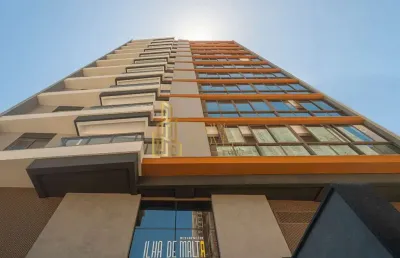 Apartamento com 2 quartos à venda na rua honorato coelho da rocha, 95, centro, navegantes, 130 m2 por r$ 850.000