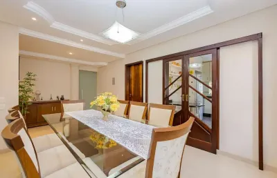 Casa com 4 quartos à venda na Rua Anna Gbur Barcik, 355, Santo Inácio, Curitiba