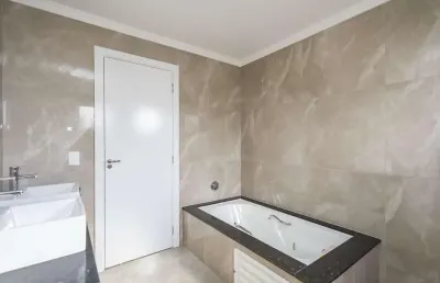 Sobrado 3 quartos com churrasqueira próximo positivo