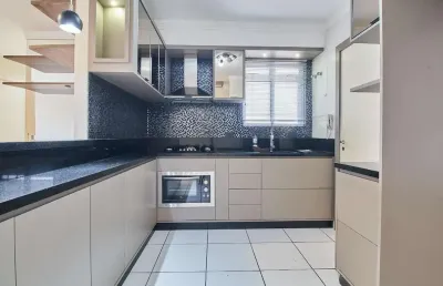 Apartamento semimobiliado 3 quartos e 2 vagas no rebouças curitiba