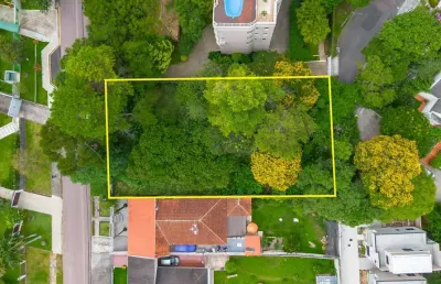 Terreno à venda na Rua Emílio de Almeida Torres, 347, Campina do Siqueira, Curitiba