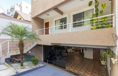 Sobrado à venda no cascatinha santa felicidade curitiba
