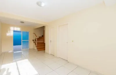 Casa com 3 quartos à venda na Rua Eloy de Assis Fabris, 199, Novo Mundo, Curitiba