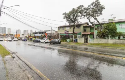 Kitnet / Stúdio à venda na Rua Professor João Falarz, 600, Campo Comprido, Curitiba