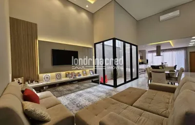 Casa com belíssimo conceito aberto contendo 03 quartos sendo 01 suite no condomínio bellevie na cid
