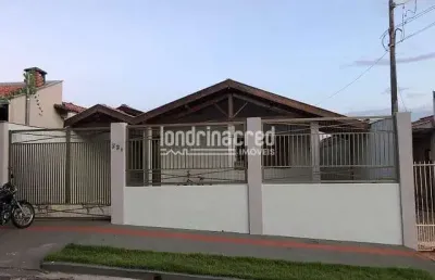 Casa à venda 3 quartos, 1 suite, 3 vagas, 200m², conjunto habitacional alexandre urbanas, londrina