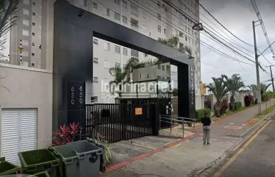 Apartamento no la savona: 2 dormitórios, 1 banheiro, sala, cozinha e 1 vaga de garagem. conforto e