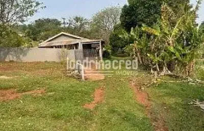 Excelente sítio em paiquerê: casa com 2 dormitórios, 1 banheiro externo e piscina. área total de 26