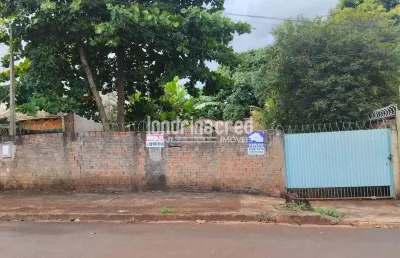 Terreno de 390m² na zona leste de londrina: 13x30, com edícula de 80m² em alvenaria – oportunidade