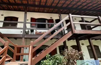 Casa em condomínio com piscina no braga - cabo frio