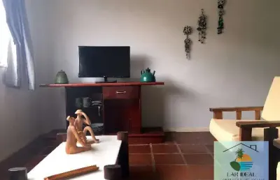 Apartamento de 2 quartos à 2 quadras da praia do forte