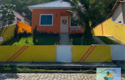 Casa no condomínio cruzeiro em são pedro da aldeia-rj