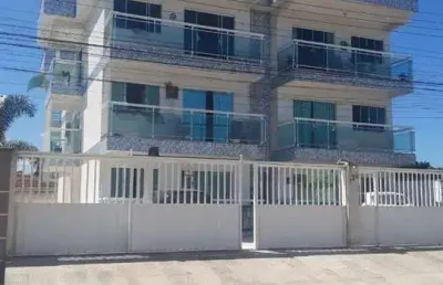 Apartamento de frente para orla na praia do barbudo -rj