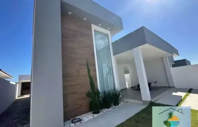 Casa de condomínio com 3 quartos na fazendinha araruama-rj