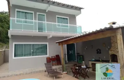 Casa com piscina no residencial caminho de búzios-rj