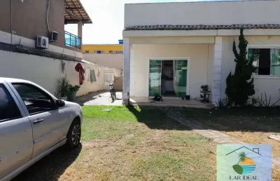Duas casas à venda no mesmo terreno em rio das ostras - rj