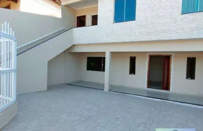 Casa de 2 quartos c/ suítes reversíveis no centro de araruama-rj