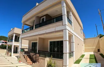 Venda e locação: duplex com 2 suítes - bosque do peró - cabo frio