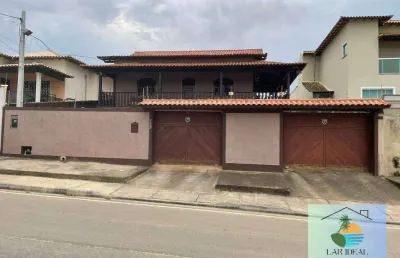 Casa c/ piscina no bairro parque hotel - araruama-rj