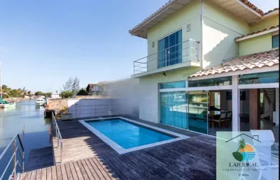 Casa pé na água com piscina e 6 quartos na marina – búzios/rj