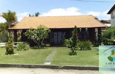 Casa c/ piscina em condomínio em praia linda - são pedro da aldeia-rj