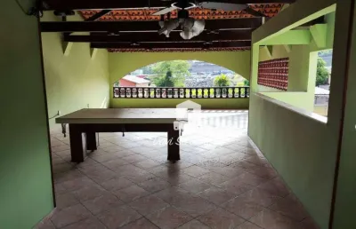 Casa com 4 quartos à venda na Rua Padre Gusmão, Centro, São Gonçalo